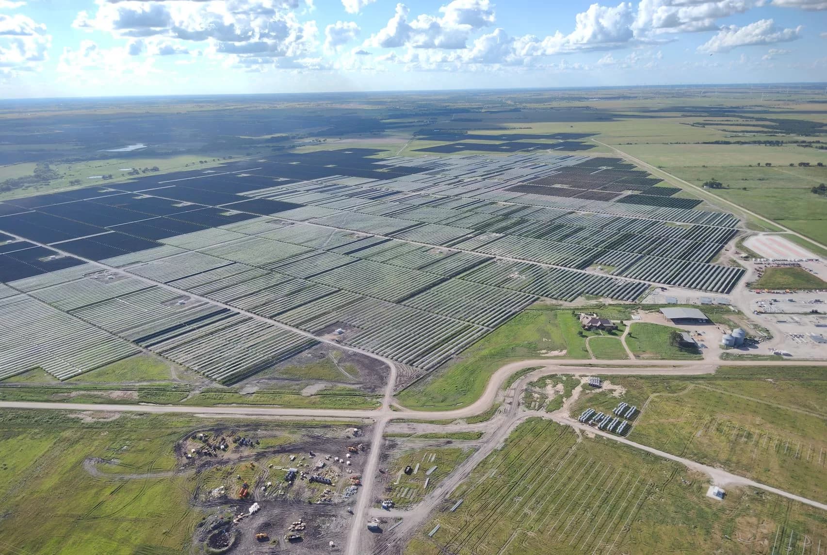 Avangrid 238 MW True North Solar project begins commercial operations