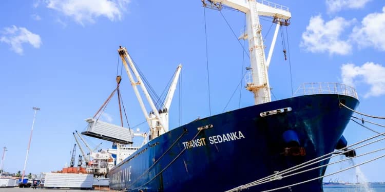 Kenya Moves Closer to First Oil as Key Equipment Arrives in Mombasa