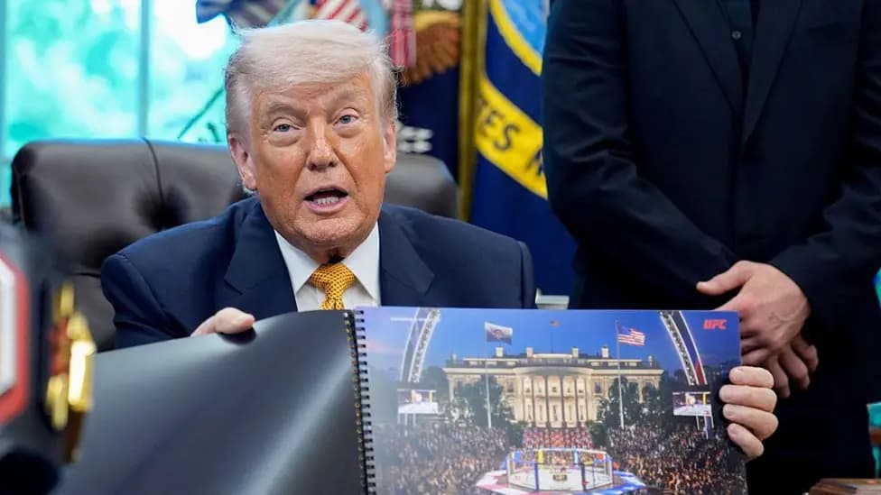 Trump says Eiffel Tower-like UFC structure may stay