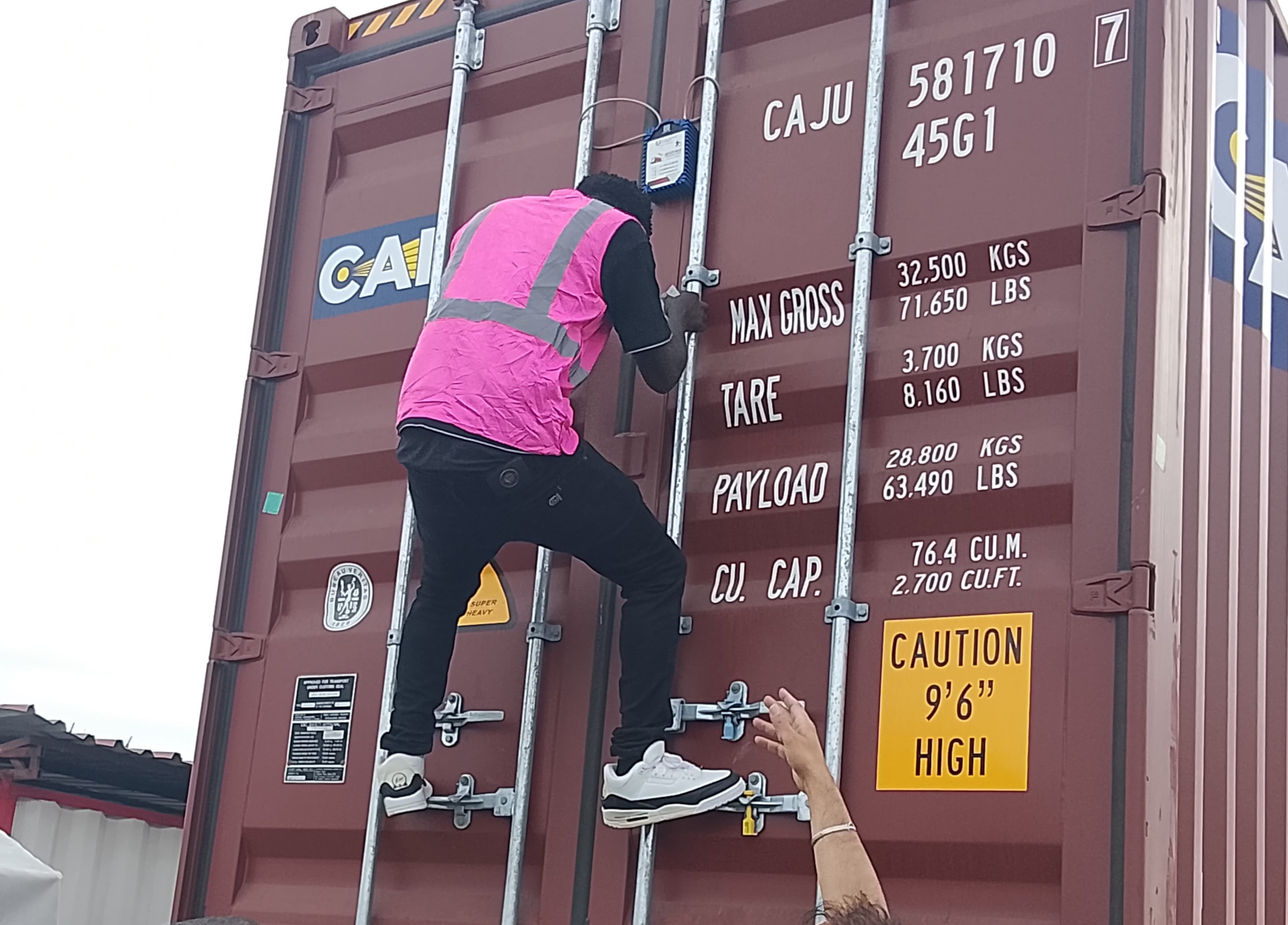 KRA rolls out multi-vendor cargo seals to speed up flow at Mombasa port