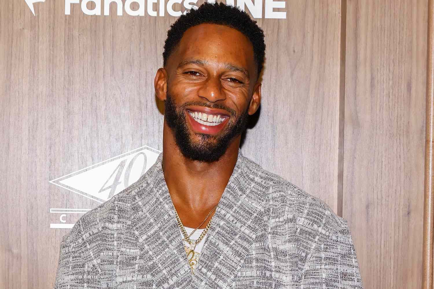 Victor Cruz Net Worth