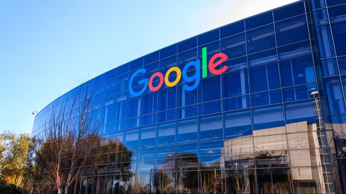 Google Quietly Ventures Into Film Production To Rival Apple