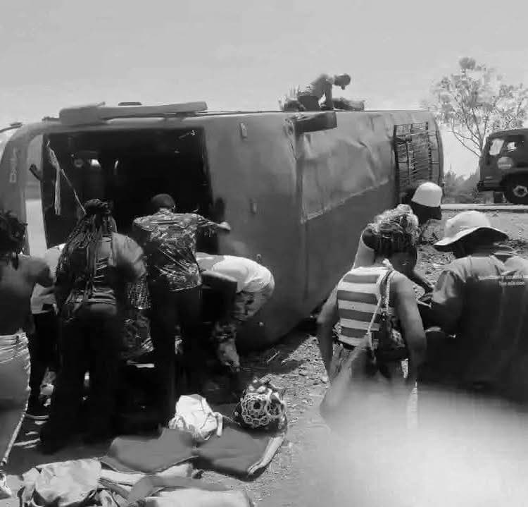 Two students killed, 29 injured in bus accident