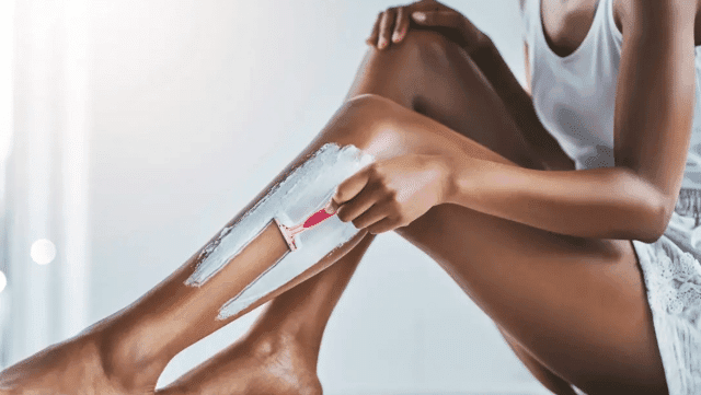 Beauty: How To Prevent Dark Spots On Your Legs After Shaving