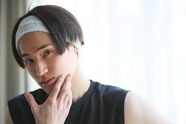 How to Wear a Headband