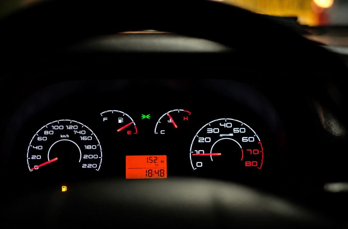 India Has No Odometer Law and 300000 Clocked Cars Change Hands Every Year
