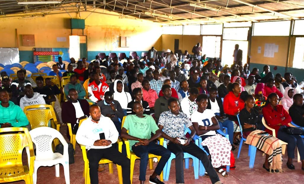 Over 1,900 youths in Kericho receive business grants