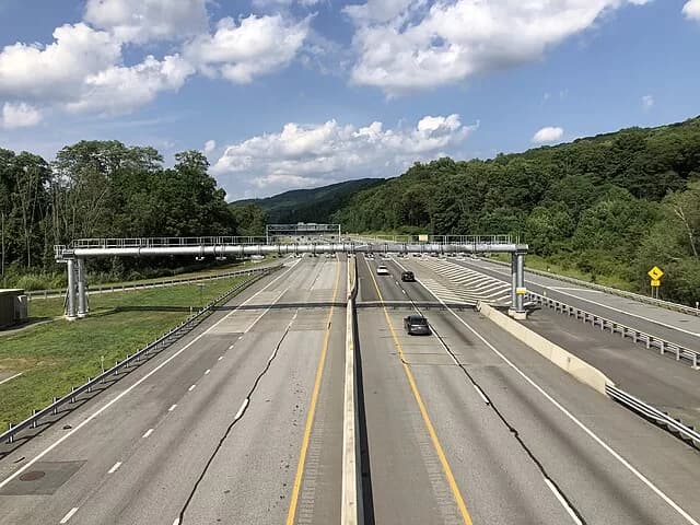 Thruway (I-90) in Herkimer and Montgomery Counties renovation completed