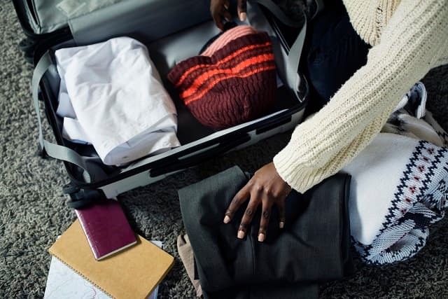 Travel: 5 Things To Consider When Choosing To Work Abroad