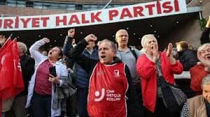 Turkish opposition fights court ousting of leaders in ruling boosting Erdoğan