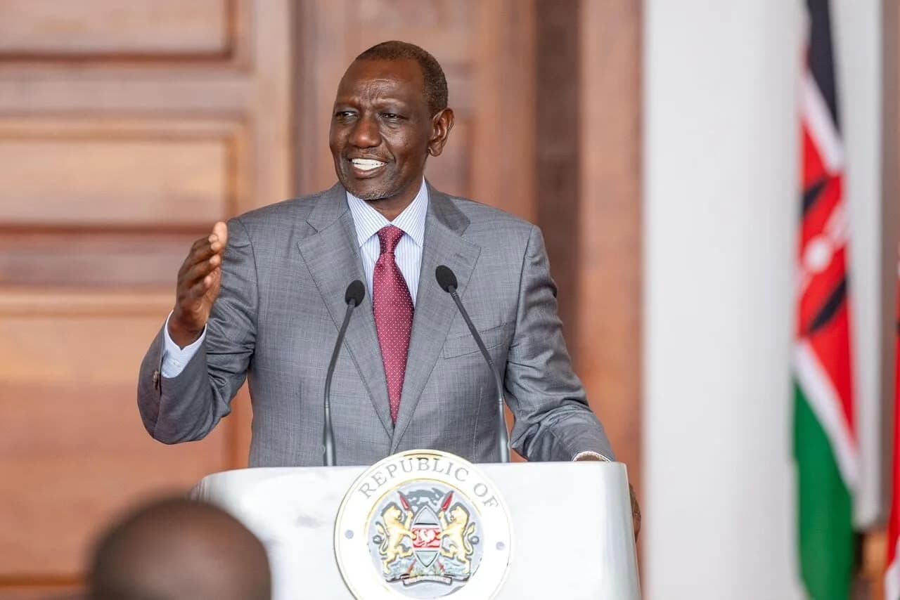 Ruto orders enhanced Ebola response as Kenya traces 27 passengers