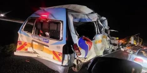 At least seven killed, eight injured in horrific crash on Eldoret-Nakuru highway