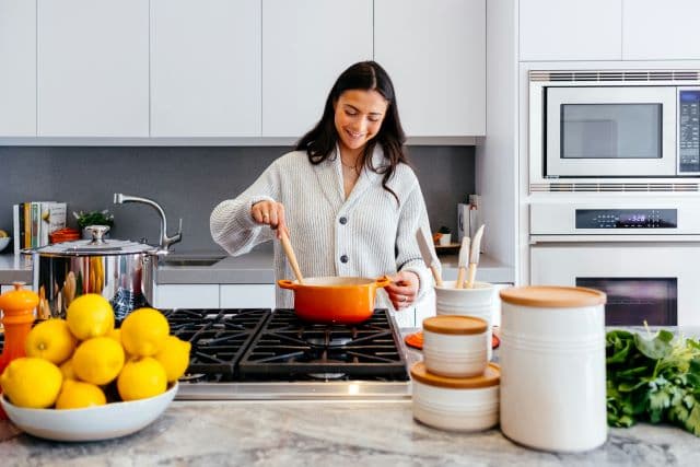 Your Must-Read Guide To Empowering Women In The Professional Kitchen