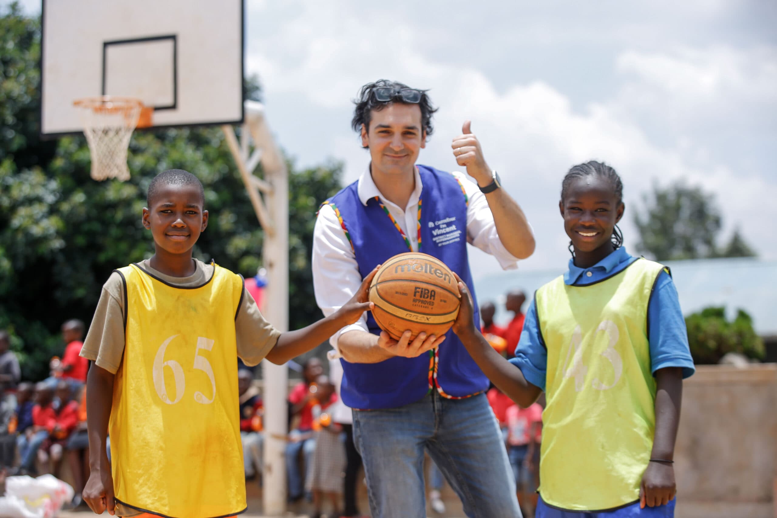 Carrefour completes Ksh. 1.8M renovation of Shangilia Mtoto wa Afrika basketball court