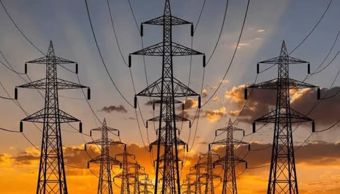 Federal Government in Talks with China for a $2 Billion Loan for the Construction of Nigeria’s Super Grid