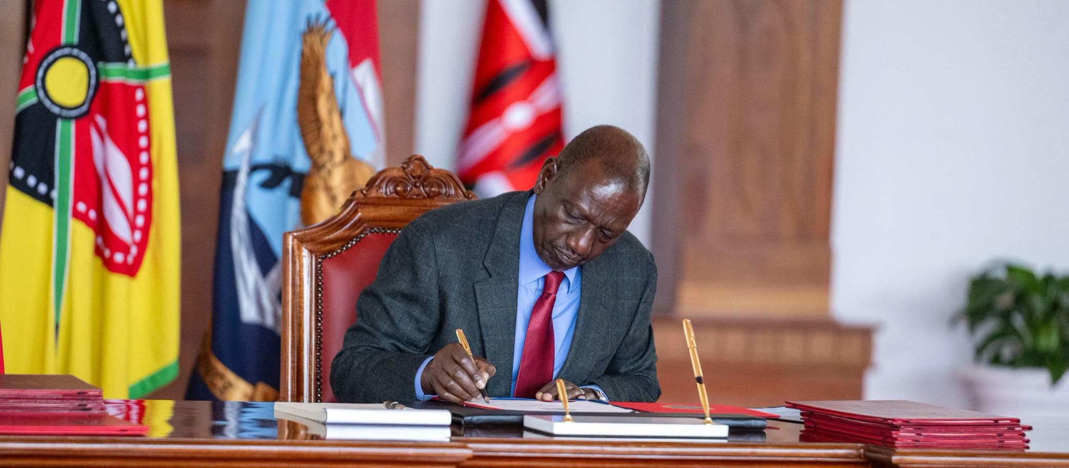 Ruto signs laws reforming CBK operations, parliamentary pensions
