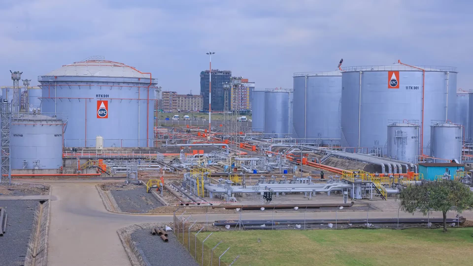 Ruto gives Uganda power to hire, fire Kenya Pipeline CEO in deal