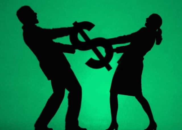 Money, In-Laws And Conflicts: Here Are Red Flags When It Comes To Finances And Family