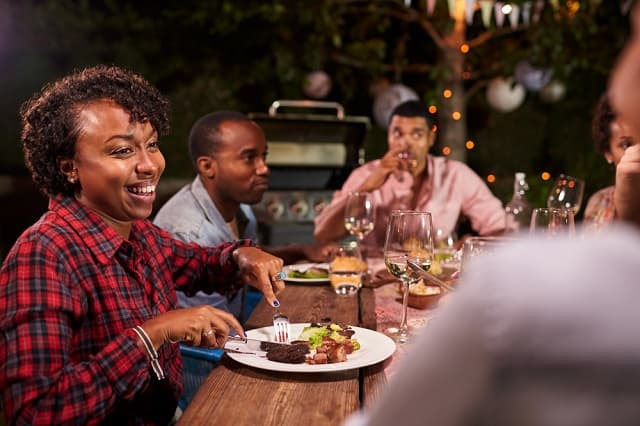 The Singlehood Series: I Invited My Boyfriend And The Girl He Was Cheating On Me With To Dinner