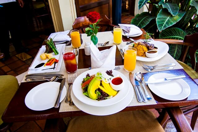 Why Nairobi Restaurant Week & Nairobi Burger Week often disappoint