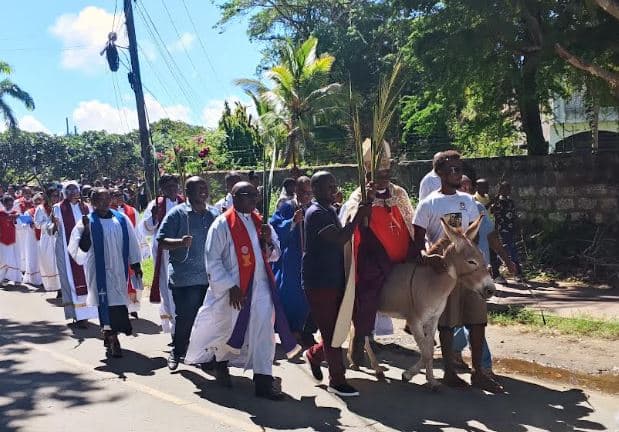 Bishop Kalu urges leaders to tone down as Holy Week begins