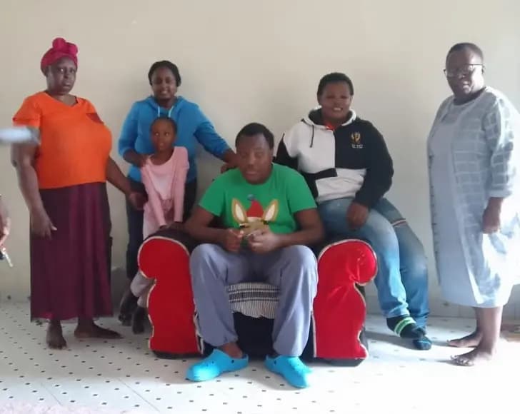 Help Viona Wamuyu Care For Her Mother Who Has Mental Illness