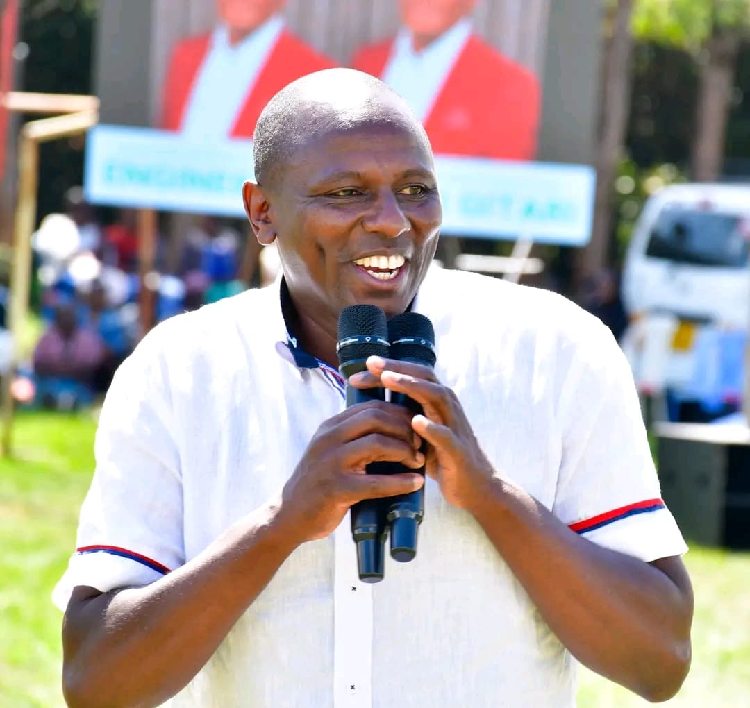 Ichung’wah cautions politicians against interfering with IEBC