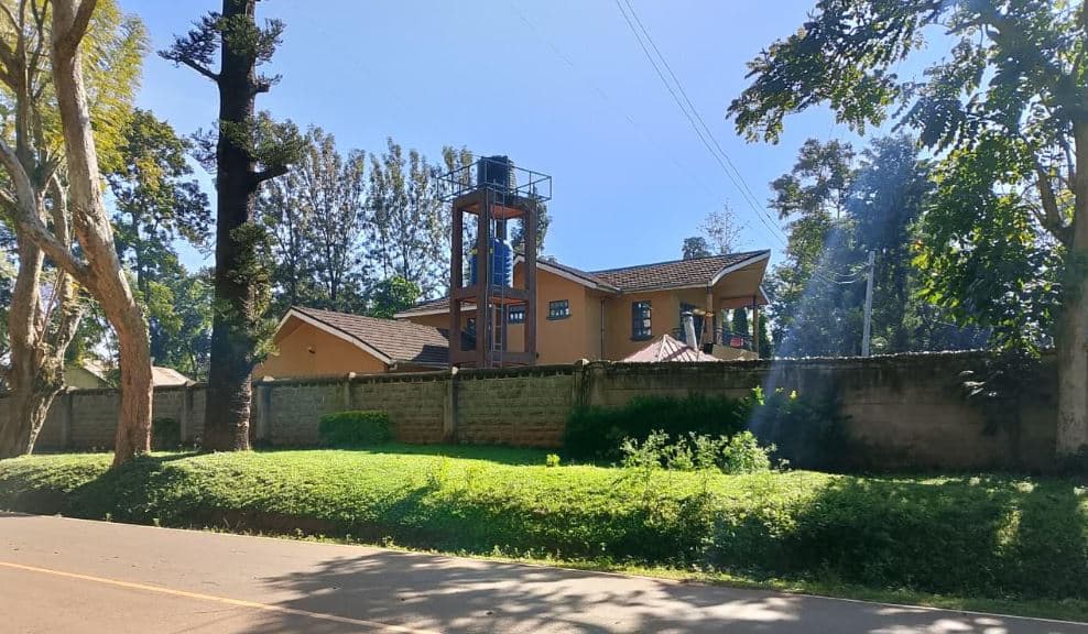 EACC Reclaims Ksh35 Million Govt Land Next to State Lodge