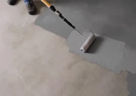 Difference between concrete staining and concrete painting, what to choose?
