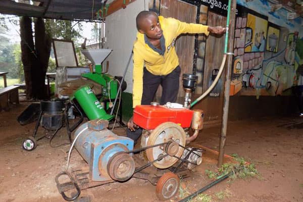 University launches machine that produces biogas from water hyacinth