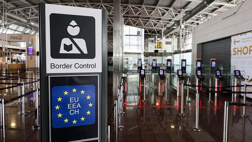 Arrive three hours before flight home, airline boss tells UK holidaymakers