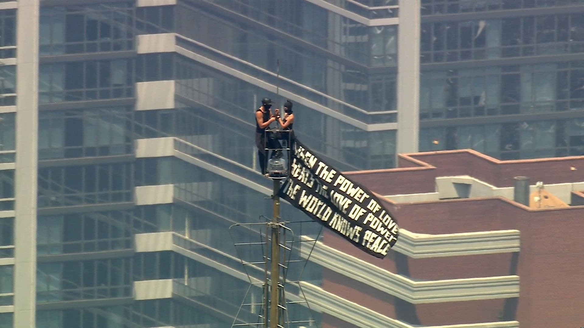 Daredevil climbers apparently get engaged after scaling needle of Empire State Building