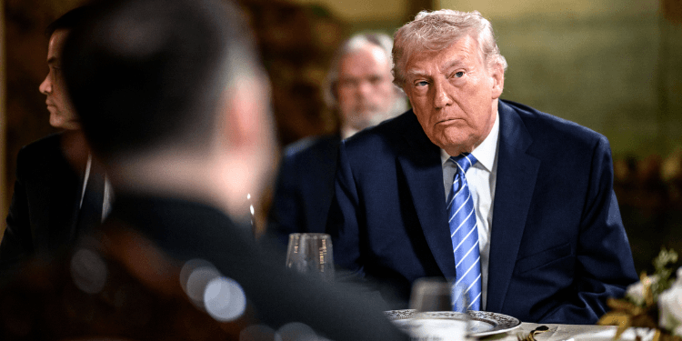 Confusion After Iran Contradicts Trump’s Hormuz Claim as Details of Proposed Deal Emerge