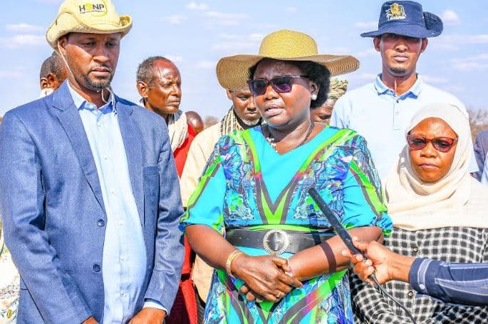 Government commissions multi million shillings water dam projects in Tana River