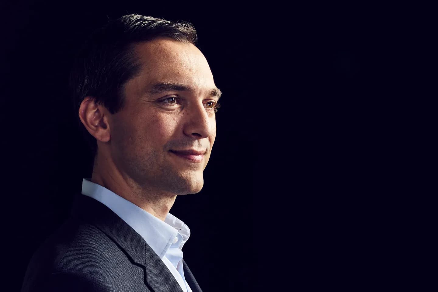 What is Nathan Blecharczyk net worth?