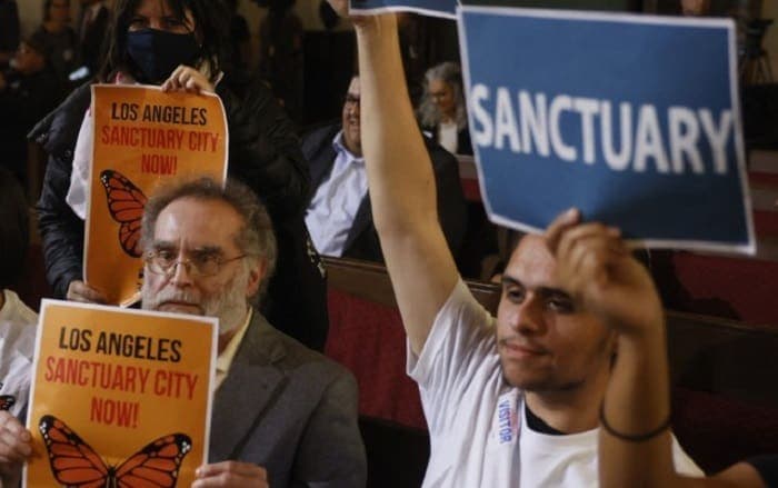 Defying Trump’ mass deportations: Los Angeles now sanctuary City