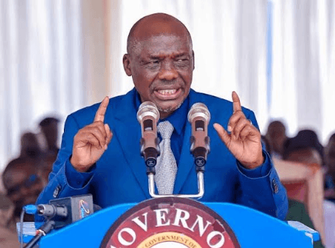 Govt halts sugar imports