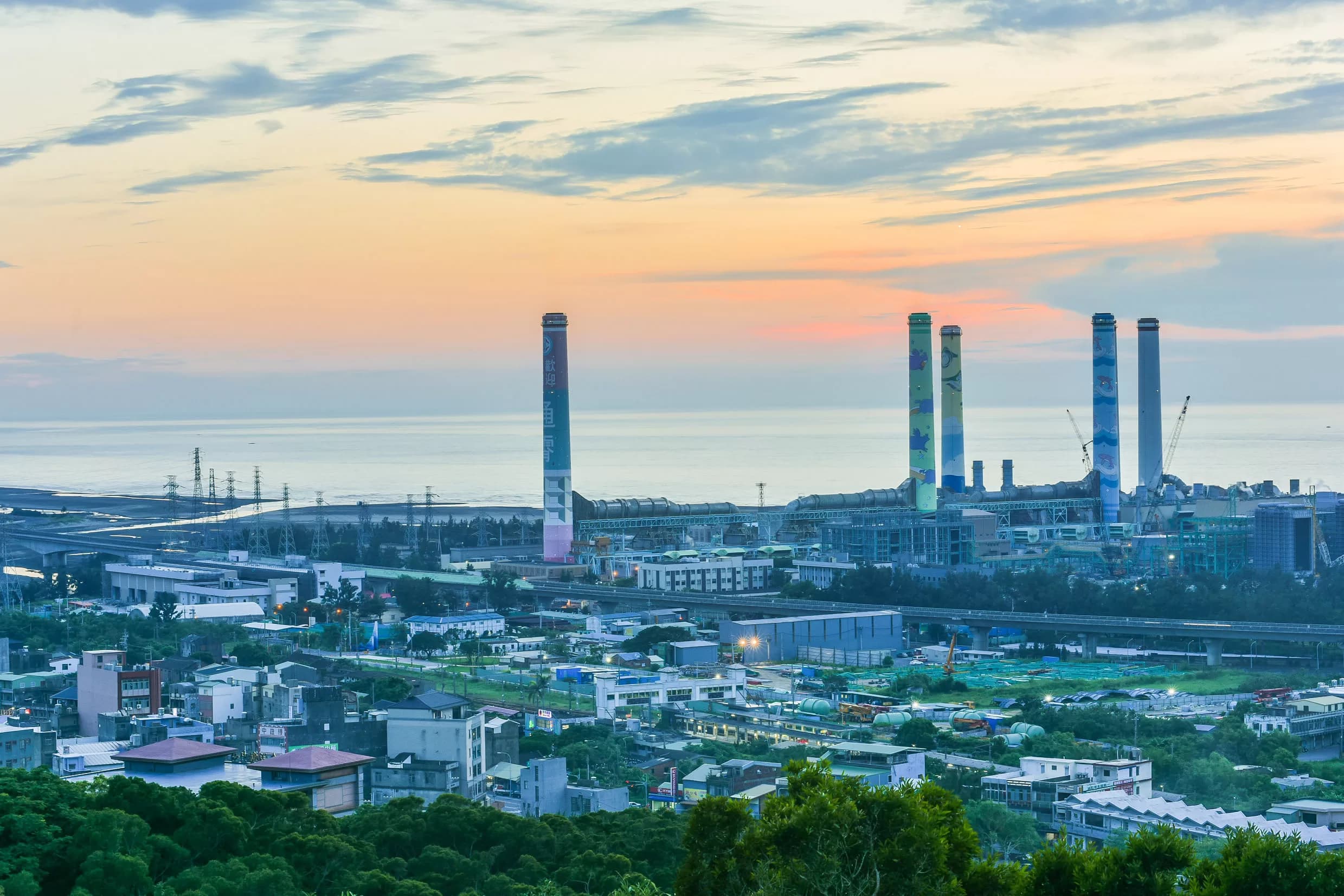 The Billions in Contracts for Tung Hsiao Power Plant 2nd Stage Renewal Project