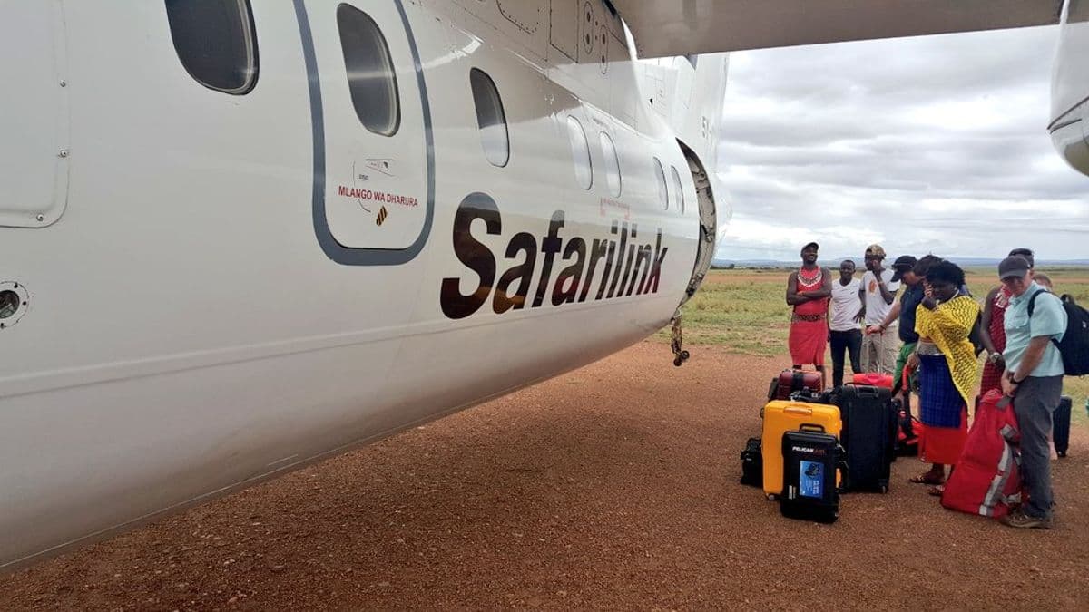 Panic as Safarilink plane veers off Wilson Airport runway after tyre burst