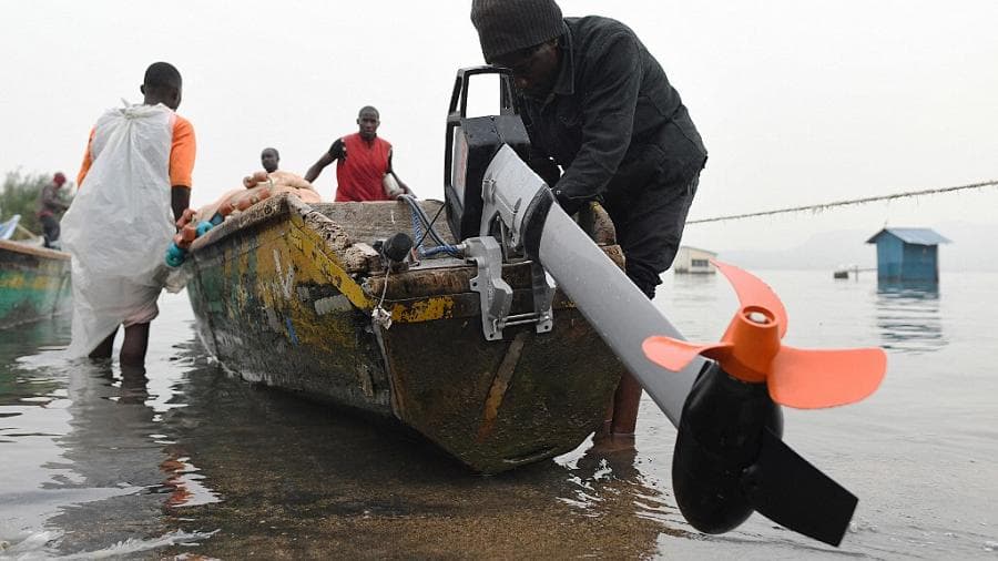 Kenyan start-up reduces fishing costs by a quarter with e-boat