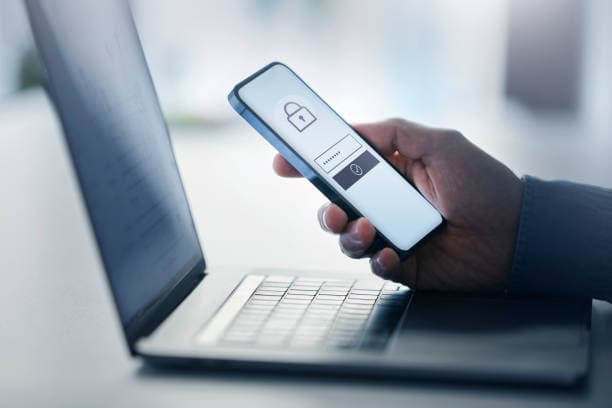 Fighting Against Advanced Persistent Threats: Could Retrospective Analysis Be A Secret Weapon?
