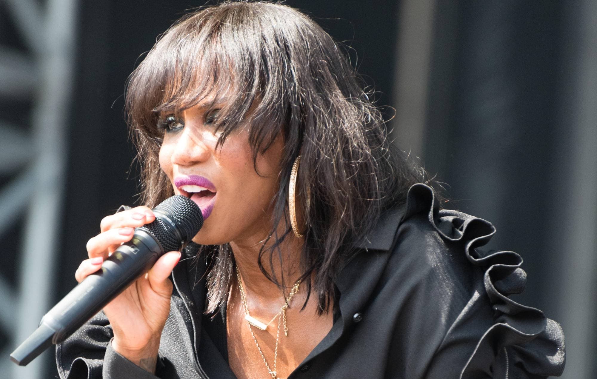 Shaznay Lewis Net Worth
