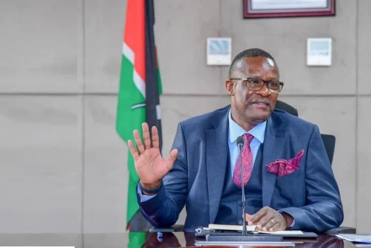 Government Promises Better Pay for Civil Servants to End Corruption