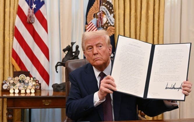 Trump Administration Alerts Asylum Applicants of New Annual Fee
