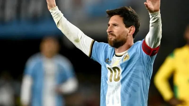‘Grateful, proud and at peace’ – emotional Messi plays final Argentina game