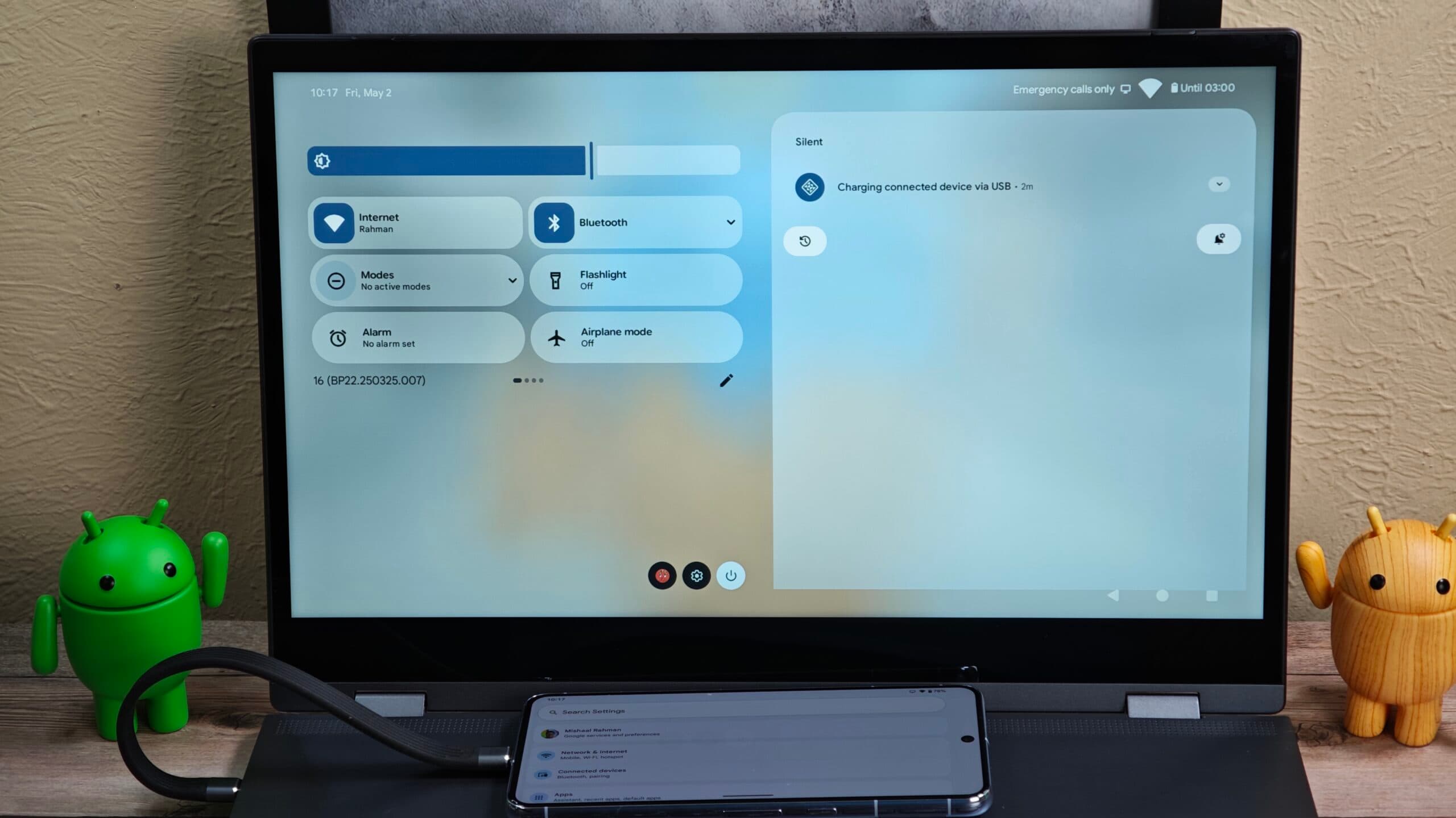 A Desktop Experience Is Finally Coming to Android Phones