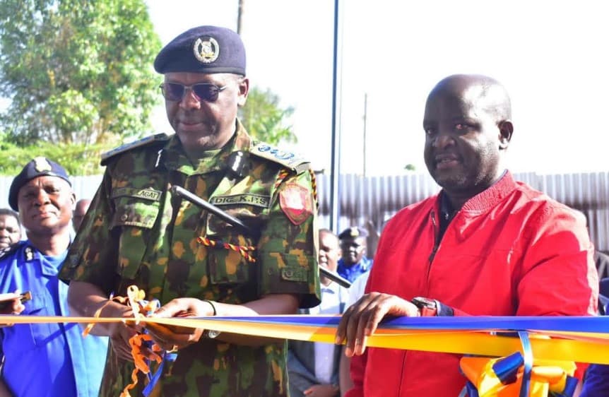 Police Station and Modern Market launched in Moi’s Bridge