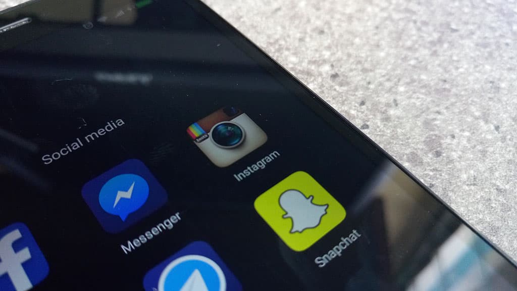 You Can Now Post Up To 10 Pieces of Media to Your Instagram Story at A Go