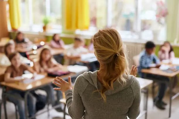How to Become a Tutor