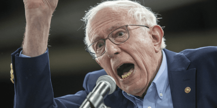 Bernie Sanders Calls for $20/Hour Federal Minimum Wage, Decries ‘Starvation Wages’ in Texas Keynote